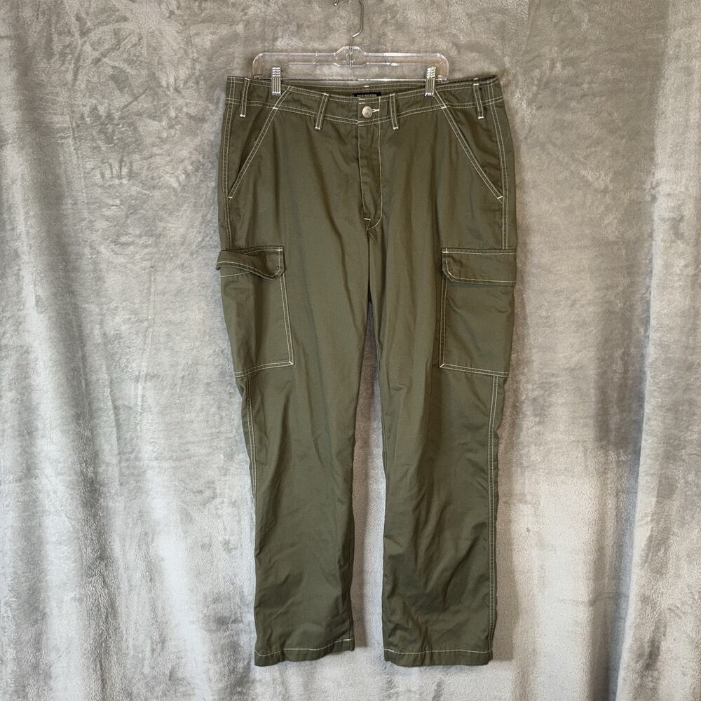 True Religion Men's Baggy Cargo Pants Size 36 Kalamata Green White Stitch